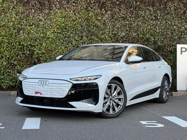 アウディ A6スポーツバック e-tron 