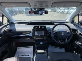 プリウス 1.8 S E-Four 4WD 修復歴無し