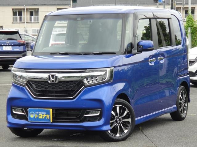 N-BOXカスタム G EX 3画面バックカメラ ドラレコ