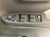 ダイハツディーラーでは「ダイハツ認定U-CAR」という基準を設け、車選びに詳しくないお客様でも「安心して選べる」をご提供しています。