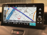 アップルカープレイ・アンドロイドオート対応純正ナビ搭載です。知らない道も安心ですね!