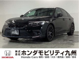 シビック EXです。ホンダセンシングを搭載したこの車両は、電動シートやシートヒーター、アルミホイール、パドルシフトなど、装備も充実です。