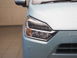夜間でも明るく照らしてくれるLEDヘッドライトになります!