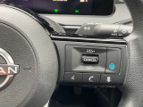 ステアリングスイッチです。手元でプロパイロットとハンズフリーの操作ができます。