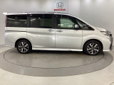 購入後も自社指定整備工場完備でお客様の愛車をしっかりサポート致します!御納車時には安全かつ安心してお乗り頂けるようホンダ専門知識を持つ整備スタッフが点検・整備・装備も説明をしてお渡ししております。