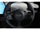 お車や各種ファイナンスプログラム、保証プログラム、お客様お一人お一人に最適なご案内をさせて頂けるよう準備してスタッフ一同お待ち申し上げております。