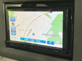 【ナビゲーション】目的地までしっかり案内してくれる使いやすいナビ。Bluetooth接続すればお持ちのスマホやMP3プレイヤーの音楽を再生可能!毎日の運転がさらに楽しくなります!!