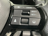 クルーズコントロールを装備しています。高速道路などで一定の速度で走ってくれるので運転が楽ですよ!速度を設定できますので、スピードの出しすぎにも注意できます。