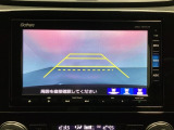 バックでの車庫入れも安心です! リアカメラが付いているバックモニター付のナビを装備しております。操作線もついており距離感も画面から確認できます。