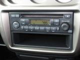 純正1DINCDチューナーはCDプレーヤー・AM/FMチューナー付です。お好みの音楽を聞きながらのドライブは楽しさ倍増ですね!