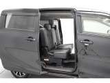 トヨタ認定中古車保証付!(1年間、距離無制限 HV車はHV保証付) 別途延長保証もご用意しております♪ ぜひ現車を確認にご来店ください
