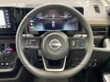 【ステアリングスイッチ】運転中、前方から目線をそらすことなく、オーディオ等の操作が可能な便利機能!安心&快適なドライブを演出してくれます♪