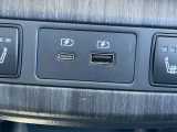 [USBソケット]今や必需品のUSB!!お出かけの際には大活躍間違いなし!!!