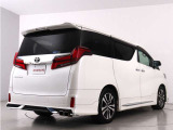 当店では、厳選された車両のみ展示しております。アルファード・ヴェルファイアに特化した専門店ならではの豊富な在庫の中から、お気に入りの一台をお探しください!