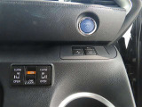 両側電動のスライドドアで楽々スムース!運転席からも開閉の操作もできます♪キーのスイッチひとつで自動開閉できる便利な機能もついてます♪