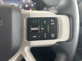 アダプティブクルーズコントロールはミリ波レーダー、ステレオカメラにより前方の車両の速度に合わせ安全な車間を保ち、先進のクルージングをサポート。安心・快適なドライブをサポートいたします。