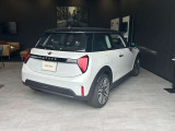かわいいテールのデザインはほかの車にはない魅力があります。ひと目で&ldquo;MINI&rdquo;とわかるデザインです。
