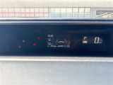 【スピードメーター】メーターがシンプルで見やすく運転しやすいですね!