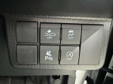 アイドリングストップ機能がついているので、停車時にエンジンを止めて燃料消費を抑えます。環境にもお財布に優しいですね♪