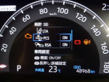【プリクラッシュセーフティー】前方の自動車を検知し、追突の危険性が高まったら、音や警告灯などで警告し、ドライバーにブレーキ操作を促します!