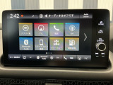 純正スマートナビ付きです!ホンダコネクト対応、フルセグTV視聴、Bluetooth・ミュージックプレーヤー接続可能です!