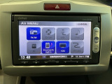 ホンダギャザーズメモリーナビ、フルセグ、DVD、CD再生にbluetoothのオーディオ機能が充実しています。