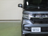 LEDヘッドライトは、点灯の瞬間から光量を発揮し、突然暗くなるトンネルなどでの安定感を高めます。