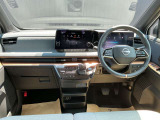 広々とした視界を体感できます。運転が楽しくなりますね。