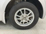 ご納車までの期間ですが、県内のお客様は1,2週間、県外のお客様は2,3週間ほどでご納車が可能となります。但し、お支払いや書類の状況によっては多少の前後もありますので、その際には何卒ご了承下さい。