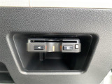 当店のお車をご覧いただきましてありがとうございます。お車についてのご質問やお見積りのご依頼、ご購入にあたってのご相談などは無料電話(0078-6002-312860)にお気軽にお問い合わせ下さい!