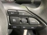 【レーダークルーズコントロール】高速道路での長距離走行が楽に!!自動で速度を保つクルーズコントロールが、衝突軽減システムと連携し、前方の車両を感知して車間を保つように速度調節してくれます!!