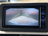 【バックモニター】駐車時に後ろの映像がナビゲーションにうつるので駐車がらくらく★車庫入れが心配な方もバックモニターで安心★