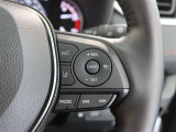レーダークルーズコントロール(全車速追従機能付)付きです。車速に応じて追従支援してくれるので、ロングドライブも快適です。詳細は販売店スタッフまでおたずねください。