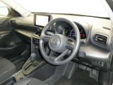 見通しのよいすっきりとした視界で、誰でも運転しやすいです。運転のしやすさは疲れにくさにも繋がりますよ♪