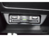 ETCは運転席インパネ右下に専用カバーによって埋め込まれています。