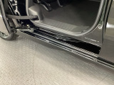 ホンダ車の低床ボディは、チャイルドシートへのお子さまの乗降や荷物の積載もスムーズ