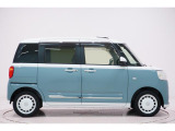 県内13店舗にて常時500台以上ダイハツ車を展示中です。見て、触って、納得のいく一台をぜひ見つけてください。