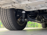 お車を安心してお乗りいただく為には、足回りの定期点検が欠かせません。サービスサポート(有償保証)では無料点検もご提供しており、安心のカーライフをお過ごしいただけるサポート体制が整っています。
