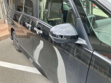 歩行者からも分かりやすいミラー付き★