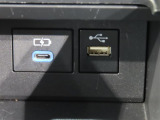 USB端子付きです。