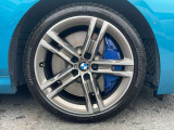 自動車保険も純正のクオリティを。BMWの正規ディーラーのみが取り扱い可能な、BMW専用自動車保険。専任のスタッフが皆様のカーライフを24時間365日サポート致します。