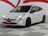 プリウス 1.8 S セーフティ プラス ツートーン E-Four 4WD 