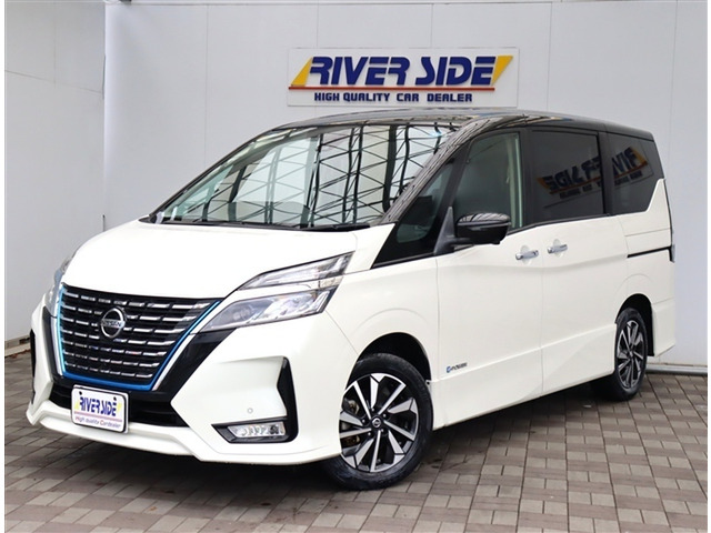 セレナ 1.2 e-POWER ハイウェイスターV 純正10型ナビ フルセグ フリップダウン ア