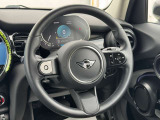 こちらのお車はMINI NEXT鶴ヶ島に展示中です。☆お問合せをお待ちしてます!