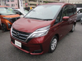 セレナ2.0Xチェアキャブスロープ。優しくお出かけしましょう。
