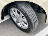 大きめのタイヤでしっかりと踏ん張ります