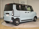 ご納車までの期間ですが、県内のお客様は1、2週間、県外のお客様は2、3週間ほどでご納車が可能となります。ただし、お支払いや書類の状況によっては多少の前後もありますので、その際には何卒ご了承下さい。
