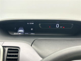【スピードメーター】メーターがシンプルで見やすく運転しやすいですね!