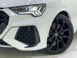 Audiは創業者であるホルヒの「いかなる時代においても第一級の素材を用い、操縦安定性に優れ、さらに進歩的なクルマの製造を目指す」という考え方に則り、こだわり抜かれたインテリアを目指しています。