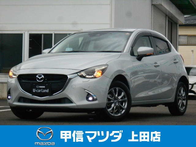デミオ 1.3 13S ノーブル クリムゾン 4WD 